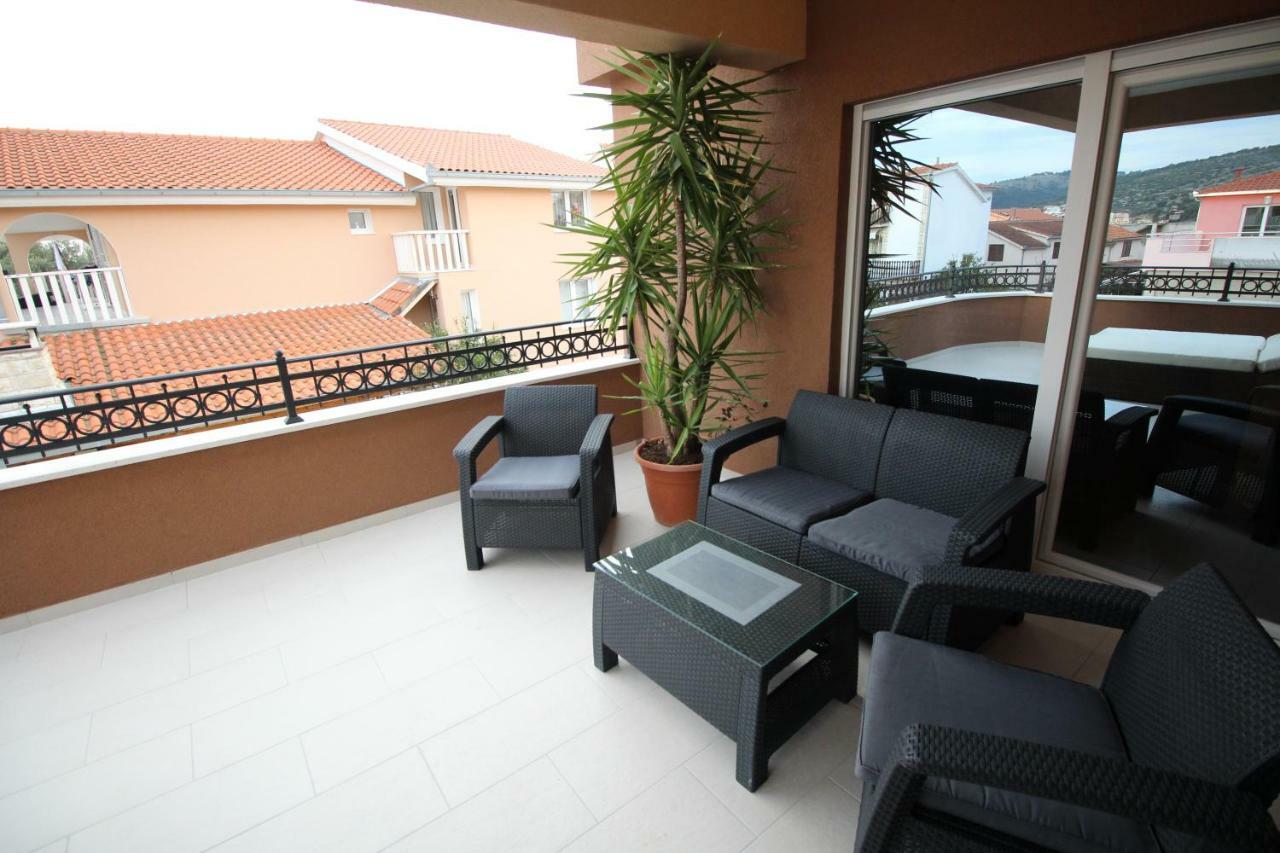 Lux Haus Βίλα Τρογκίρ Εξωτερικό φωτογραφία