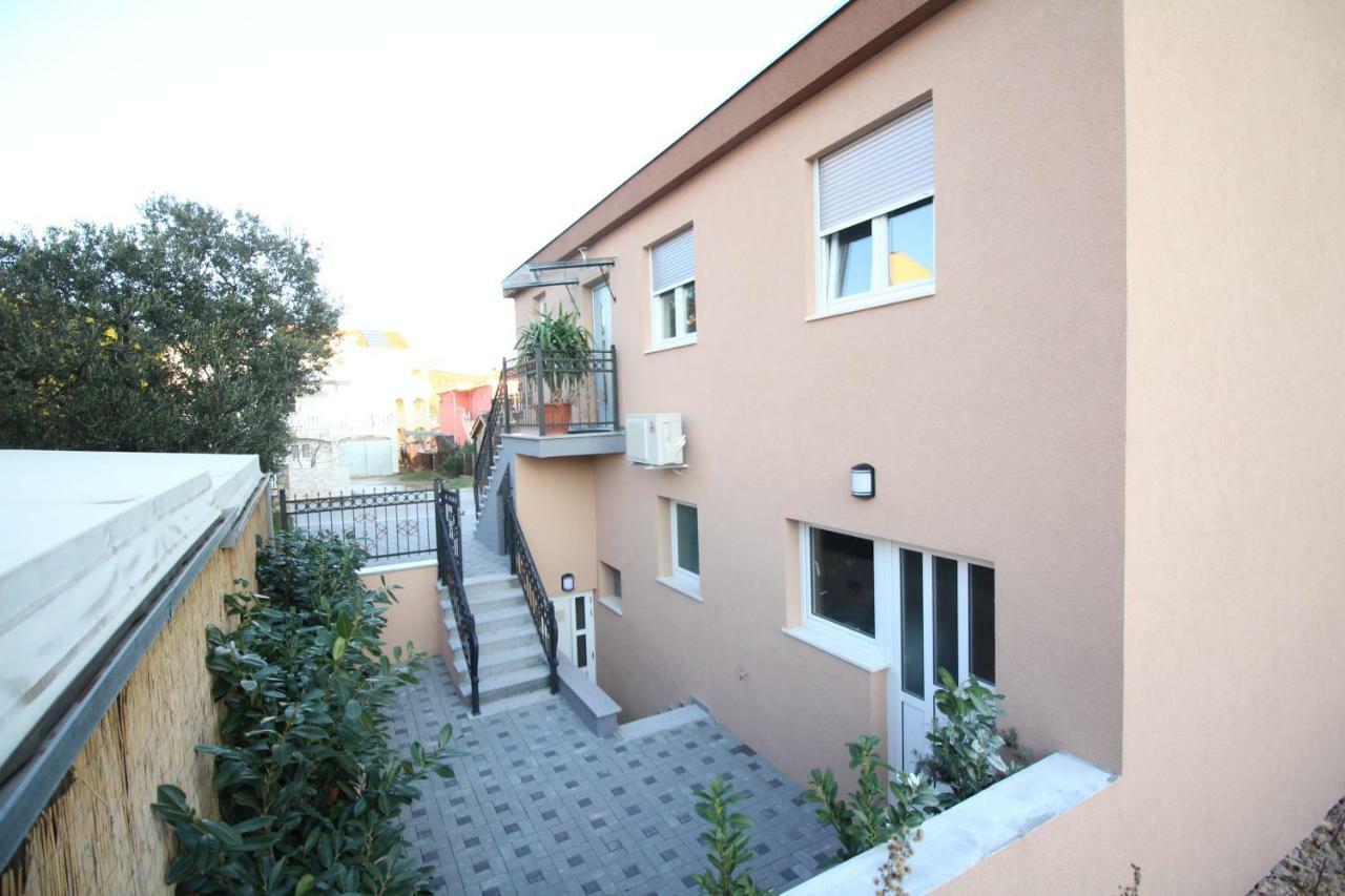 Lux Haus Βίλα Τρογκίρ Εξωτερικό φωτογραφία