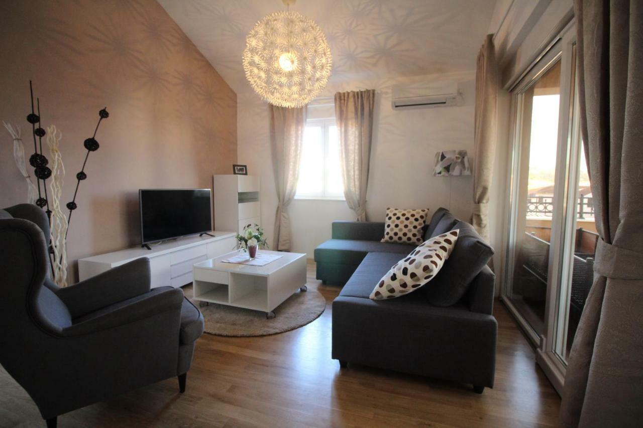 Lux Haus Βίλα Τρογκίρ Εξωτερικό φωτογραφία